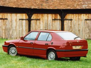 Alfa Romeo 33 16V 1992 года  (UK)